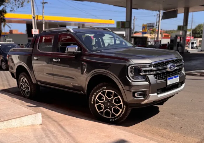 Ford Ranger Limited+ 3.0 V6 4X4 CD TB DIE AUT 2025