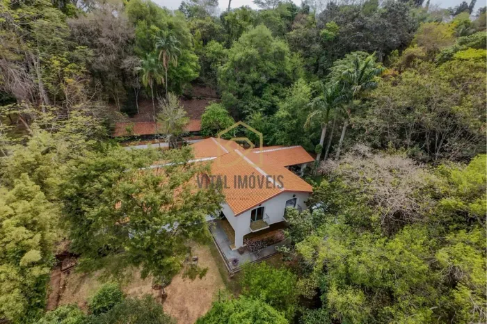 Casa em Condomínio para Venda em Botucatu, Vale do Sol, 4 dormitórios, 4 suítes, 4 banheir