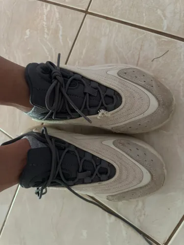 Tênis Adidas Importado TAM.37