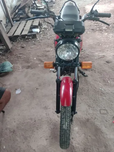 moto zerada e economimca e em dias