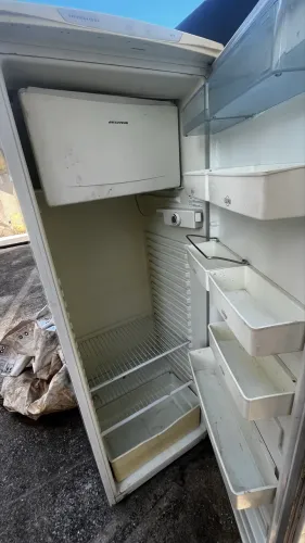 2 Frigobar, 4 freezer, 7geladeiras
