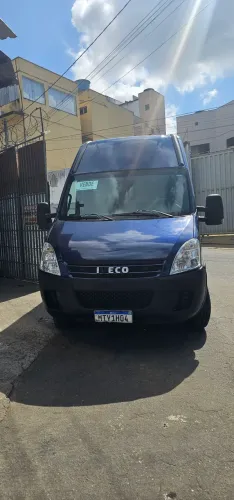 Iveco Daily Furgão Daily 45-170 Furgão 3.0 12m³ (die)(e5) 2011