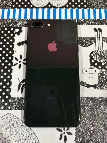 iPhone 8 Plus