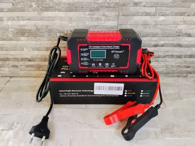 Carregador de Bateria de Carro e Moto 12v 6a Portátil Flutuante