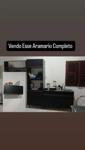 Vendo armário 