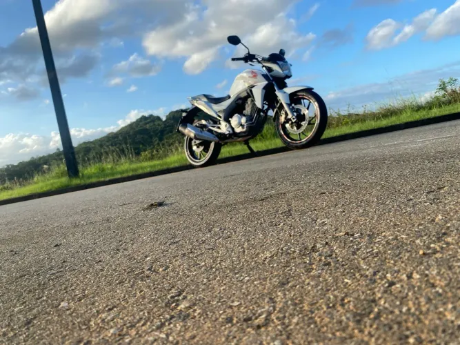 Cbx Twister 250 2016