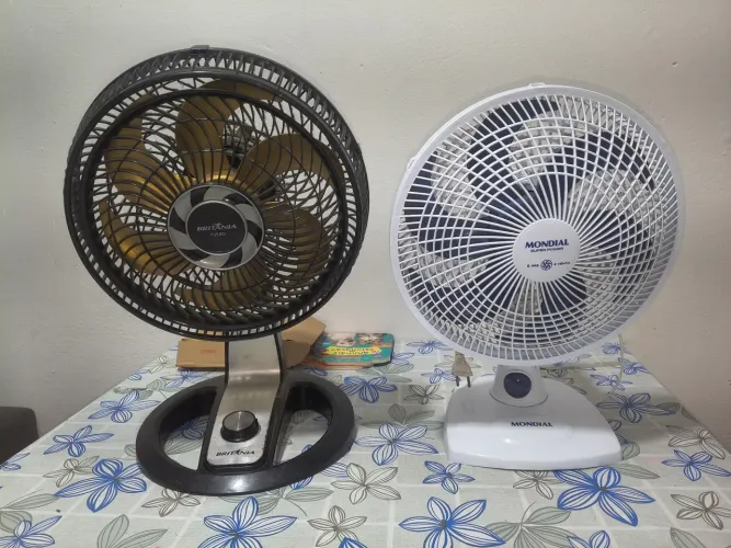 2 ventilador 30 e 35cm Britânia e Mondial