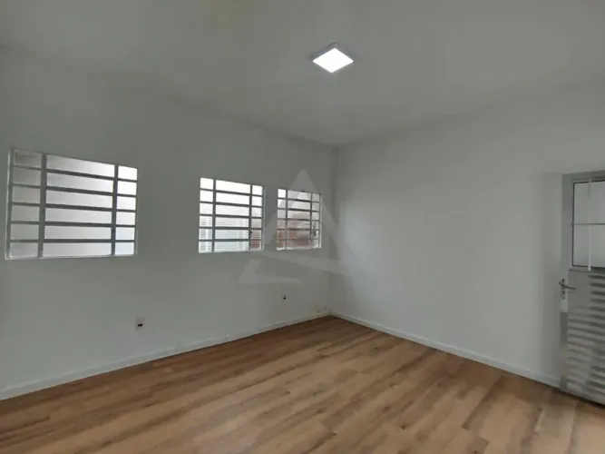 Casa para alugar em Campinas, Vila Lemos, com 1 suíte, com 57 m²