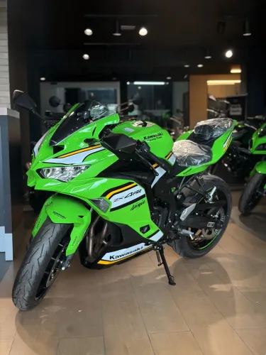 KAWASAKI NINJA ZX4-RR 2026 0KM