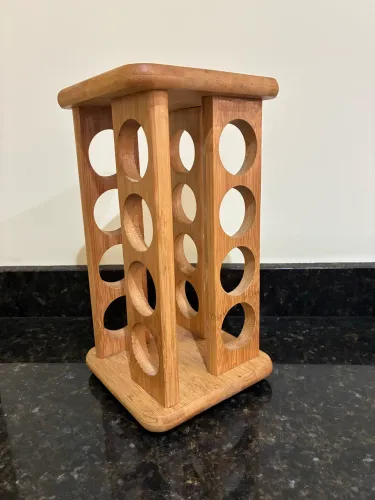 Porta potes de bambu para temperos