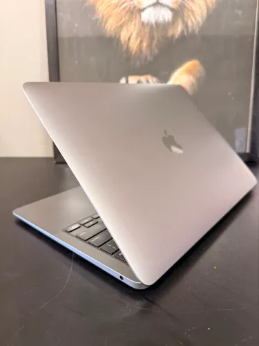 MacBook Air m1 2020