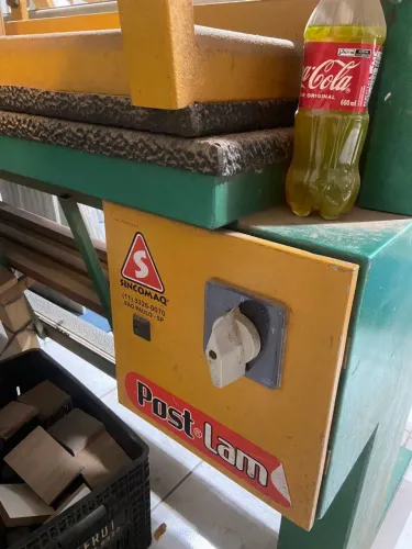 Máquina para marcenaria