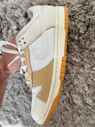 Nike Dunk Low. N°39. Pouco usado