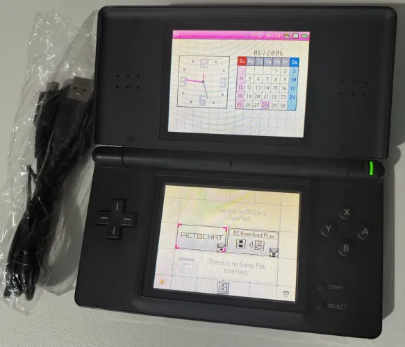 Nintendo DS Lite