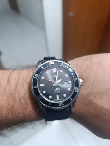 Relógio Casio Preto e Branco Molde