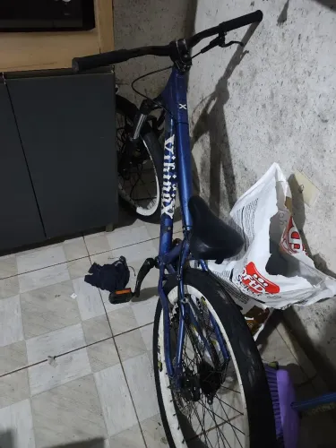 Bicicleta vikingx limitada com suspensão Brutus fr e MT 200 tá baratinha