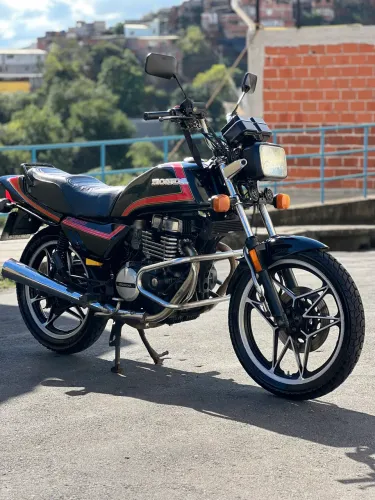 Honda CB 450cc 1985 * Reliquia *