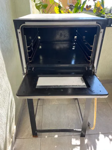 Forno a Gás / Venâncio 