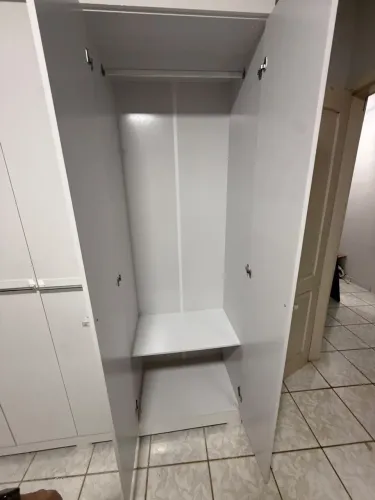 Vendo guarda roupa