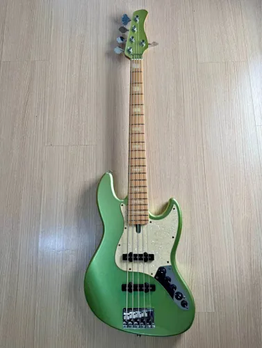 Marcus Miller Sire V7 Verde 2ª Gen