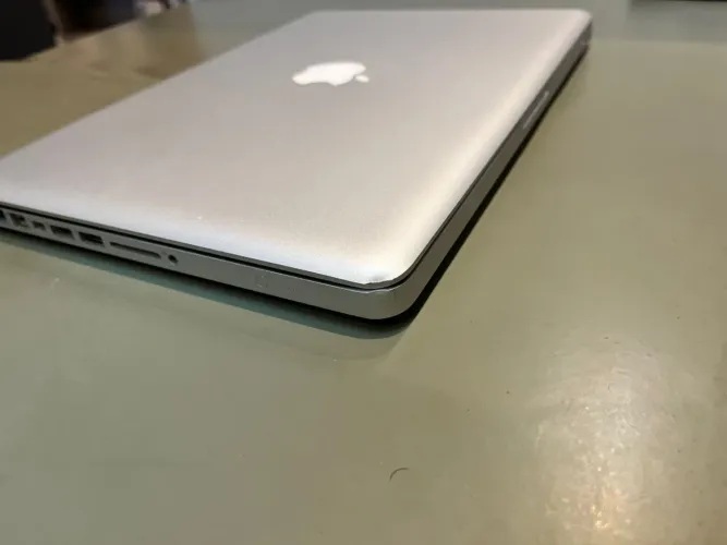 Not Book MacBook Apple
