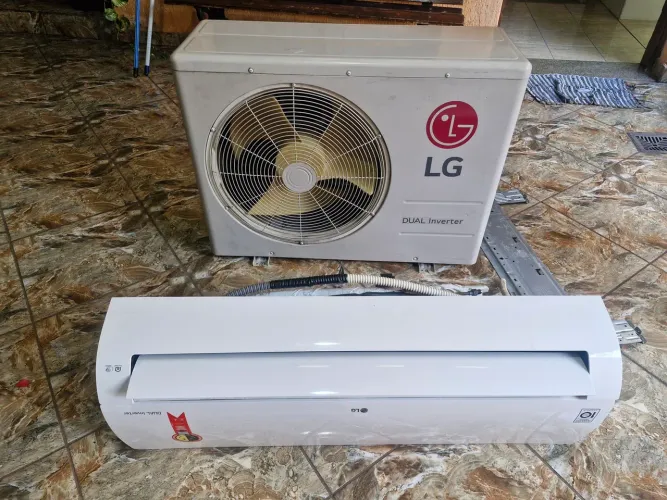 Ar condicionado LG Dual Inverter 22.000 BTUs