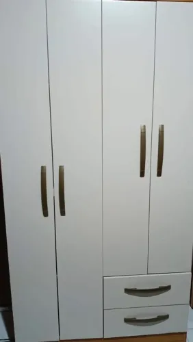 GUARDA ROUPA