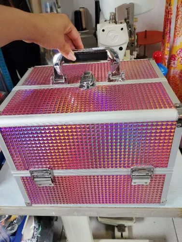 Maleta de maquiagem de 3 andares com chave