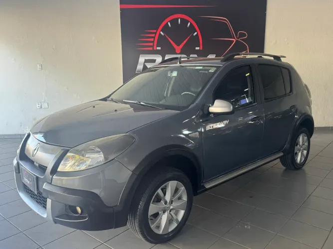 Renault Sandero Stepway Hi-f. R. Curl 1.6 16V 5P 2012