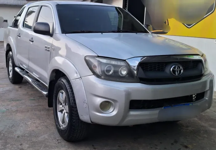 Toyota Hilux CD SR 4X2 2.7 16v/2.7 Flex Aut. 2010