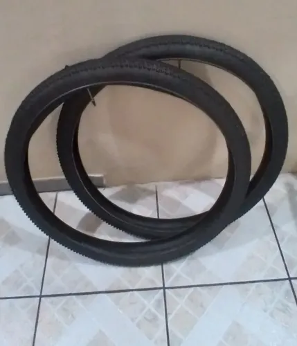 Vendo Par de Pneus KENDA Aro 29 (NOVOS)