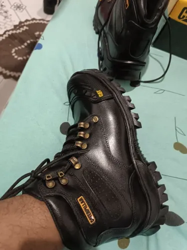 Bota Caterpillar Masculina Coturno Couro Original Leve Nl241