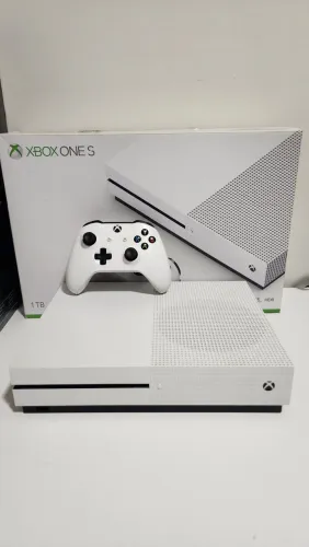Xbox One S 1Tb + Controle original 