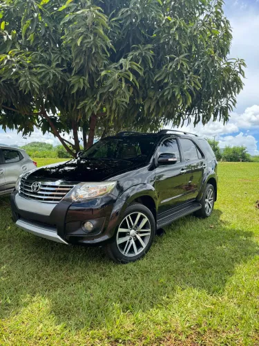 Toyota Hilux SW4 SR 4X2 2.7/ 2.7 Flex 16V Aut. 2015
