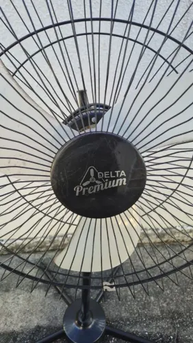 Ventilador com altura ajustável