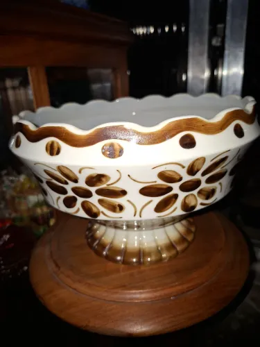 LINDA FRUTEIRA FLOREIRA