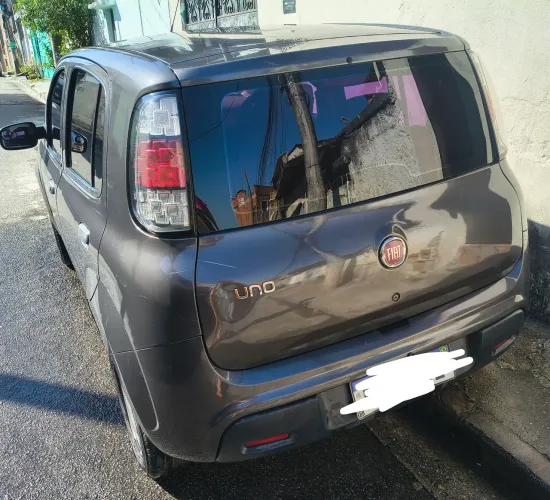 Fiat Uno Attractive 1.0 EVO Fire Flex 8V 5P 2021