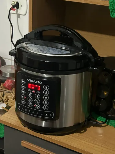 Panela de pressão elétrica
