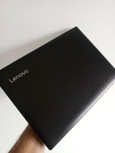 Notebook Lenovo Ideapad i3 4gb SSD 240 Tela 14 em perfeito estado