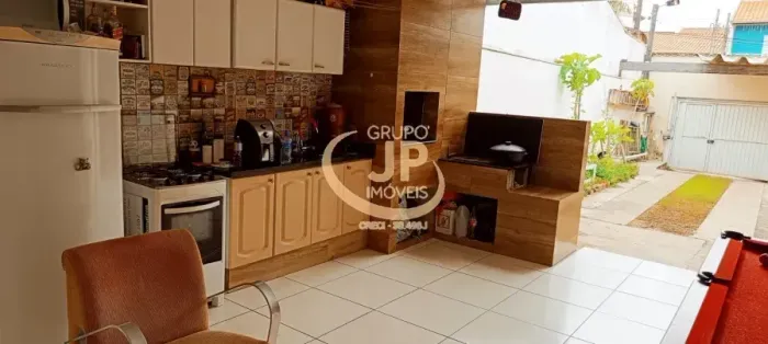 Sobrado no Wanel Ville/ 3 Dorm./ 1 suíte/ Espaço Gourmet/ Só 400 mil!