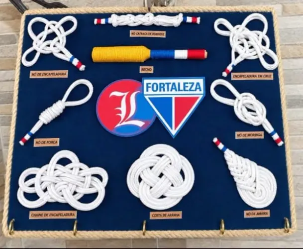 ? PORTA-CHAVES E QUADROS NÁUTICOS ARTESANAL NÓS DE MARINHEIRO ?