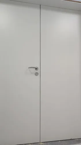 Marceneiro a disposição