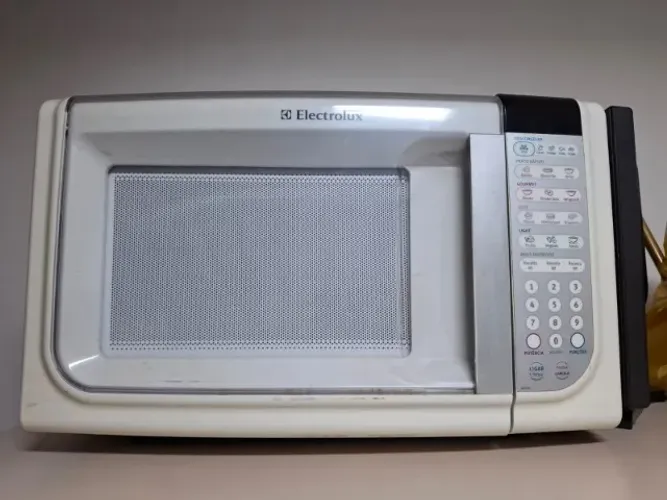 MICROONDAS ELECTROLUX (não funciona)