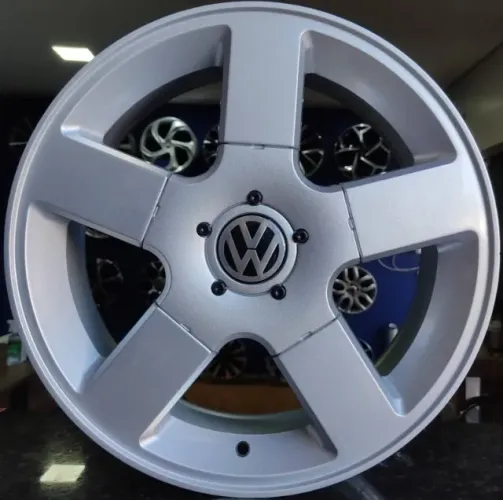 Rodas Gol TSI aro 17 4x100 (Novas) + 195/40R17 Forceland (Semi-novos) - R$ 4.690,00