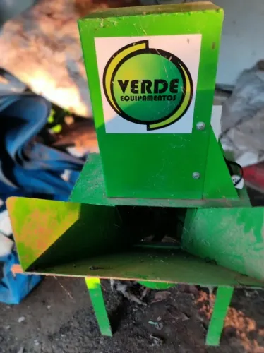 Triturador de terra da VERDE Equipamentos