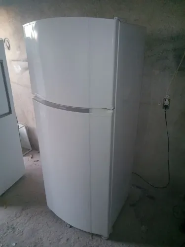 Geladeira cônsul frosfree 450 litros com garantia e marcas de uso 