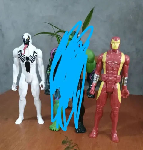 Boneco Shoker e Antivenon linha Spider Man 30 cm