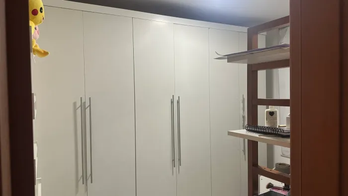 Guarda-Roupa Casal Gigante 2,70m MDP - 6 Portas - Branco (Retirada na Taquara)