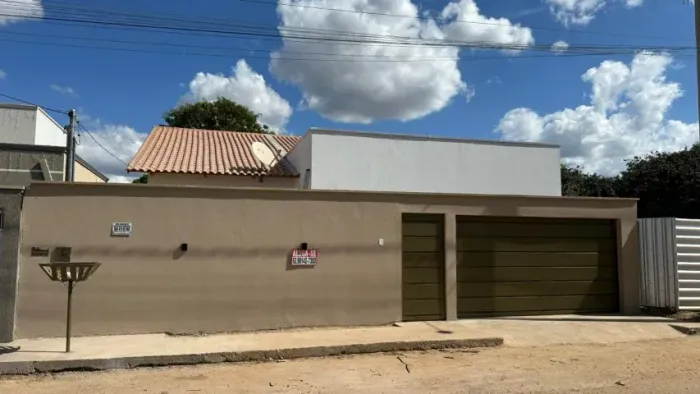 Casa 3 quartos, sendo 1 suíte prox. Setor Jardim Bela Vista, Uruaçu-GO