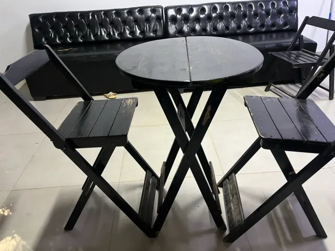 cadeira alta com encosto